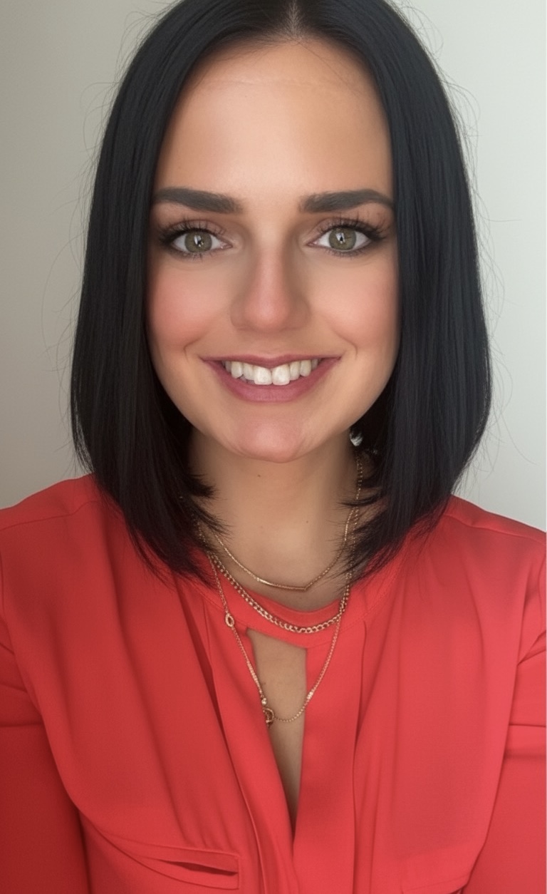 Puss Fruzsina profilképe